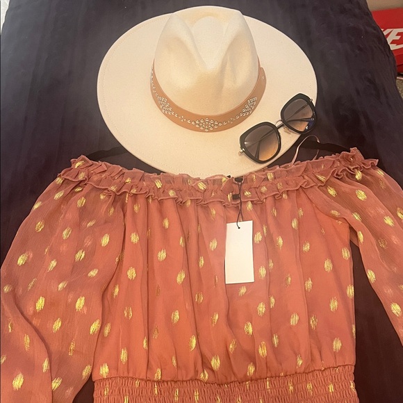 Off-Shoulder Ruffle Dress with Polka Dots Aritzia Wilfred style by Aeom💕 - Picture 4 of 5